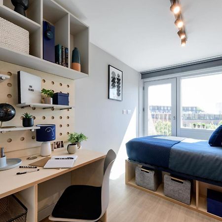 Cosy City Living Ensuites At Trendy Wick Park In Лондон Екстериор снимка